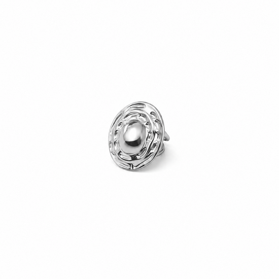 Anello elegante in acciaio inox color argento, resistente all'acqua e ipoallergenico.